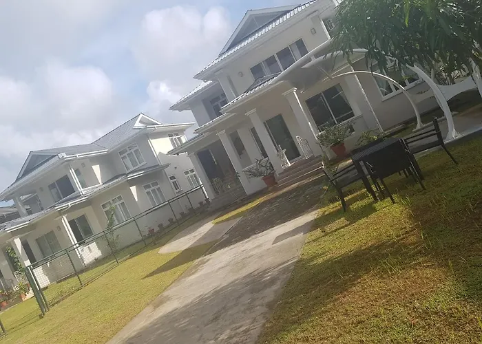 Apartment Maison Cattleya Selfcatering Anse Royale